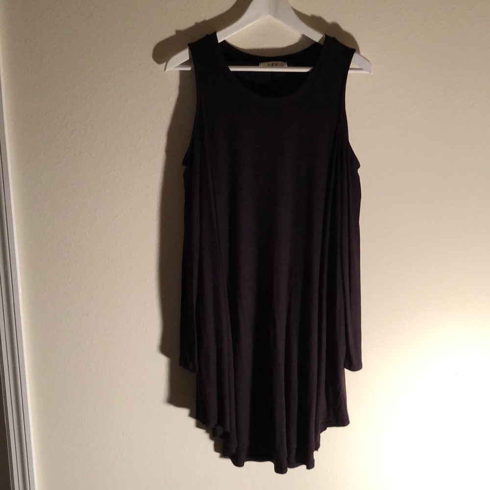 ❤️Last One left!! cold shoulder dress❤️ - Picture 2 of 4